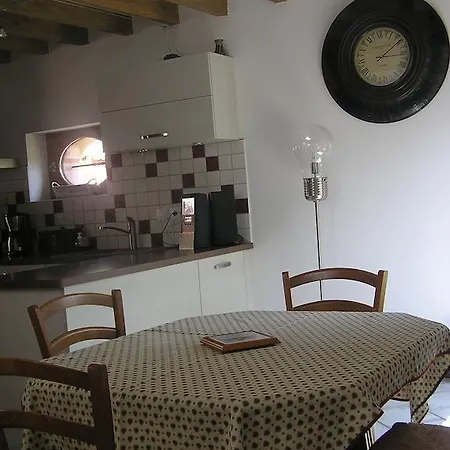 Gite De Lavau Lavau  Quarto foto